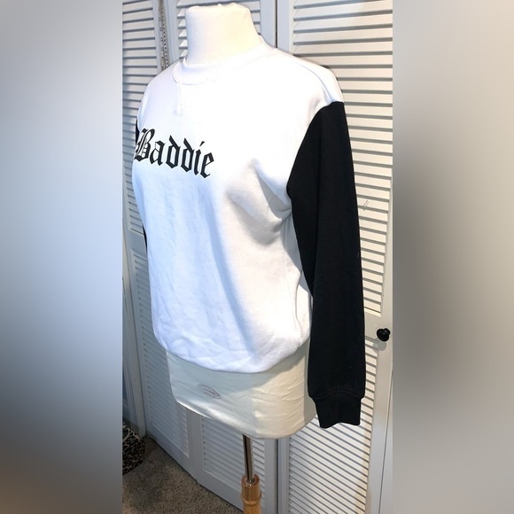 Baddie Sweatshirt and USA Tshirt women’s Size Small - Picture 2 of 10